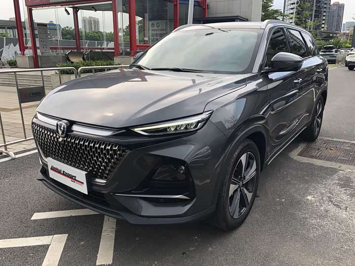 Changan X7 PLUS 2024 1.5T automatic respect type 7 seats