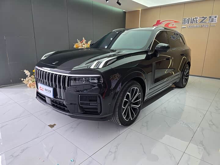 Lynk & Co 09 2024 2.0T four-wheel drive global version, seven seats