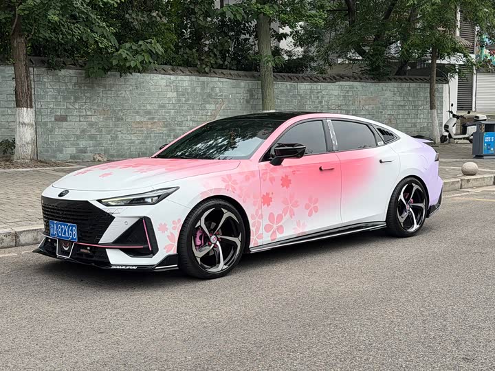 Changan UNI-V 2023 1.5T sports version