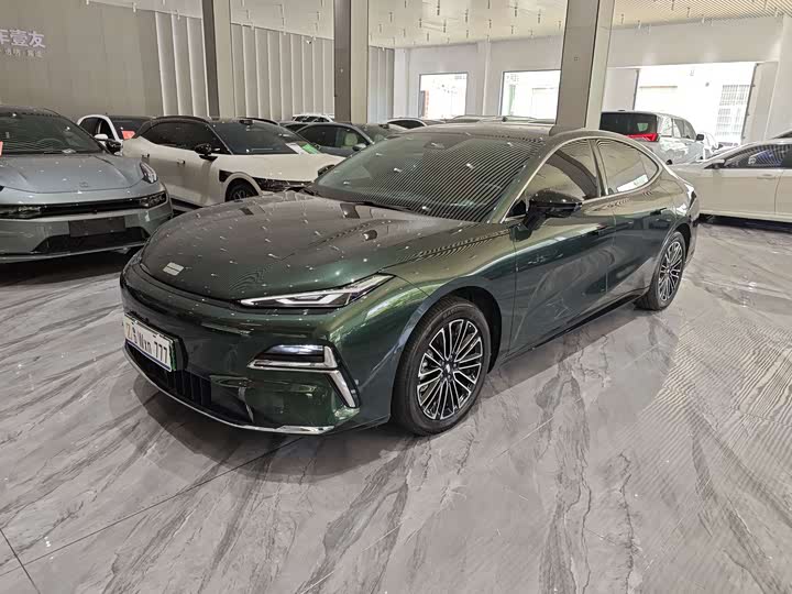 Galaxy Star 8 2025 130km EM-i Exclusive Edition