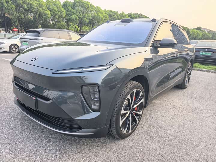 NIO ES8 2023 100kWh Signature Edition