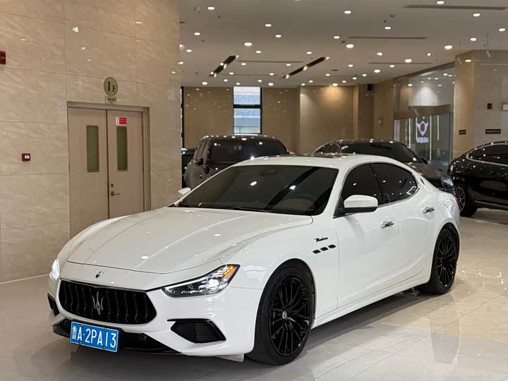 Ghibli 2023 3.0T Modena