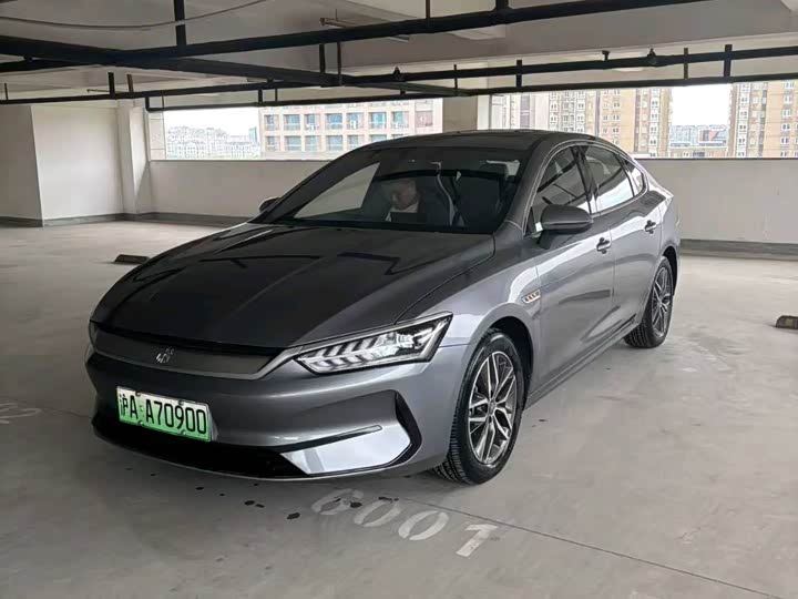 Qin PLUS 2021 EV 500KM luxury model