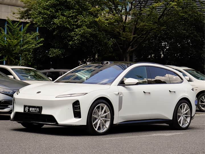 NIO ET5T 2026 Model Nature Inspired Edition 100kWh Touring