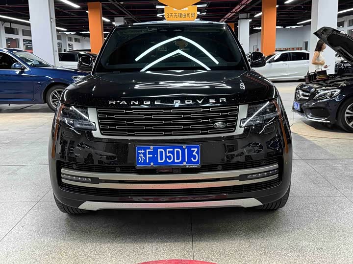 Range Rover 2023 3.0 L6 400PS Seven-seater Extended Edition