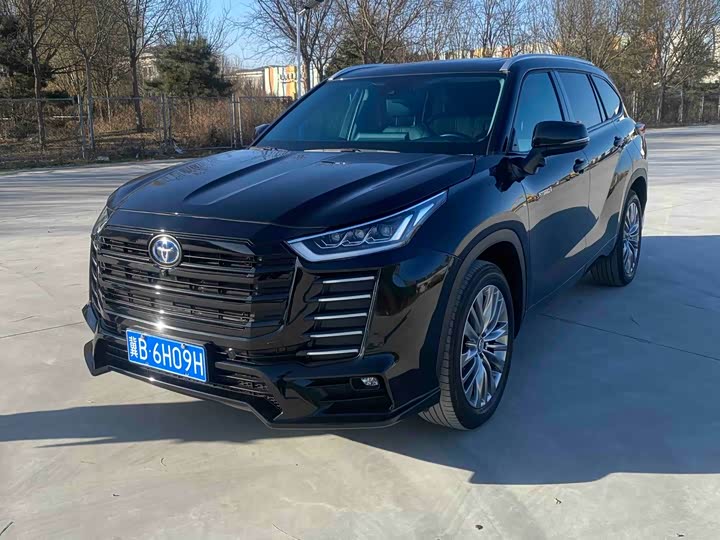 Highlander 2022 dual engine 2.5L four-wheel drive premium version 7 seats