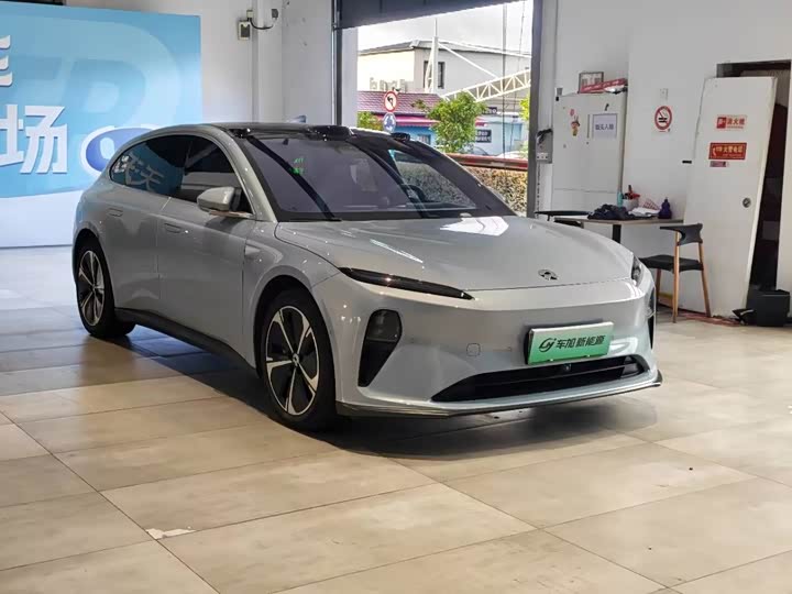 NIO ET5T 2024 model 75kWh Touring