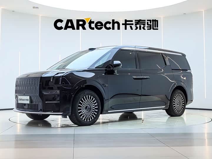 Zeekr 009 2024 6-Seater Executive AWD 108kWh