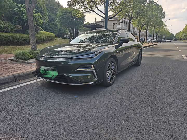 Galaxy Star 8 2025 130km EM-i Premium Edition