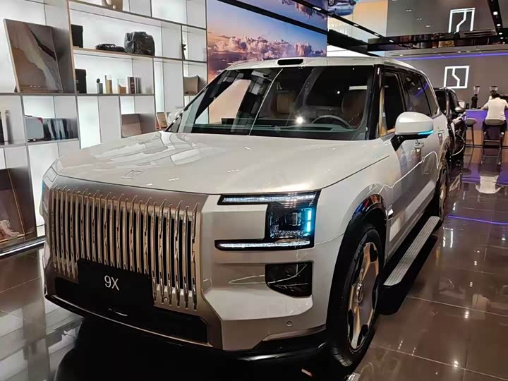 Zeekr 9X 2025 Ultra version 55kWh six seats