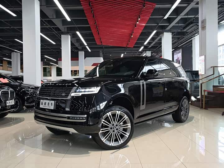 Range Rover 2025 3.0 L6 400PS Extended Edition