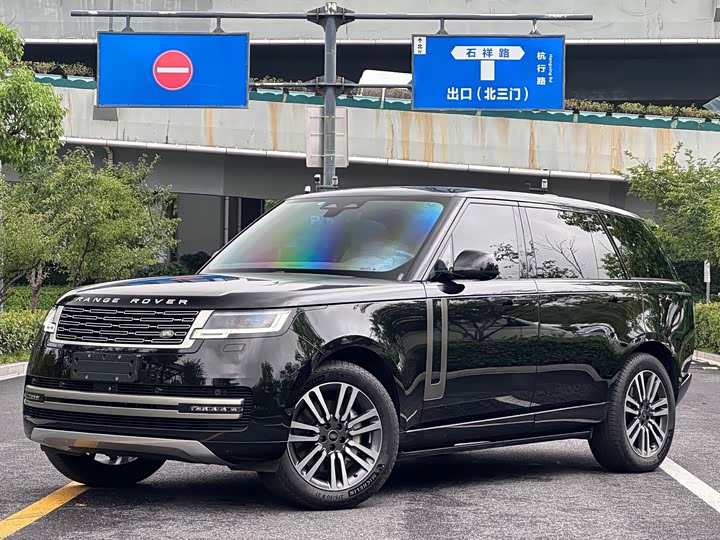 Range Rover 2024 3.0 L6 400PS Extended Edition, seven seats