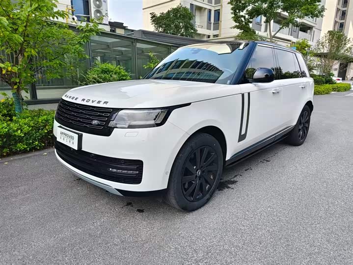 Range Rover 2023 3.0 L6 400PS Seven-seater Extended Edition
